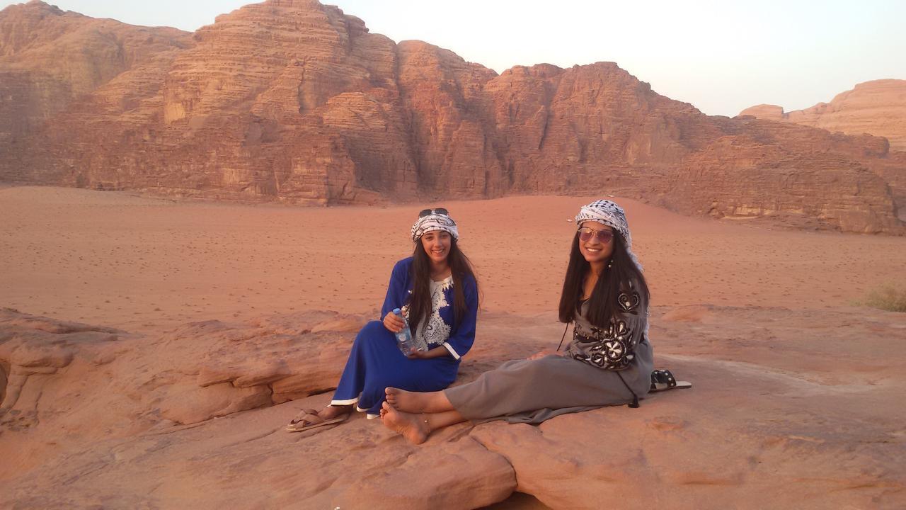 Wadi Rum Quiet Village Camp Bagian luar foto