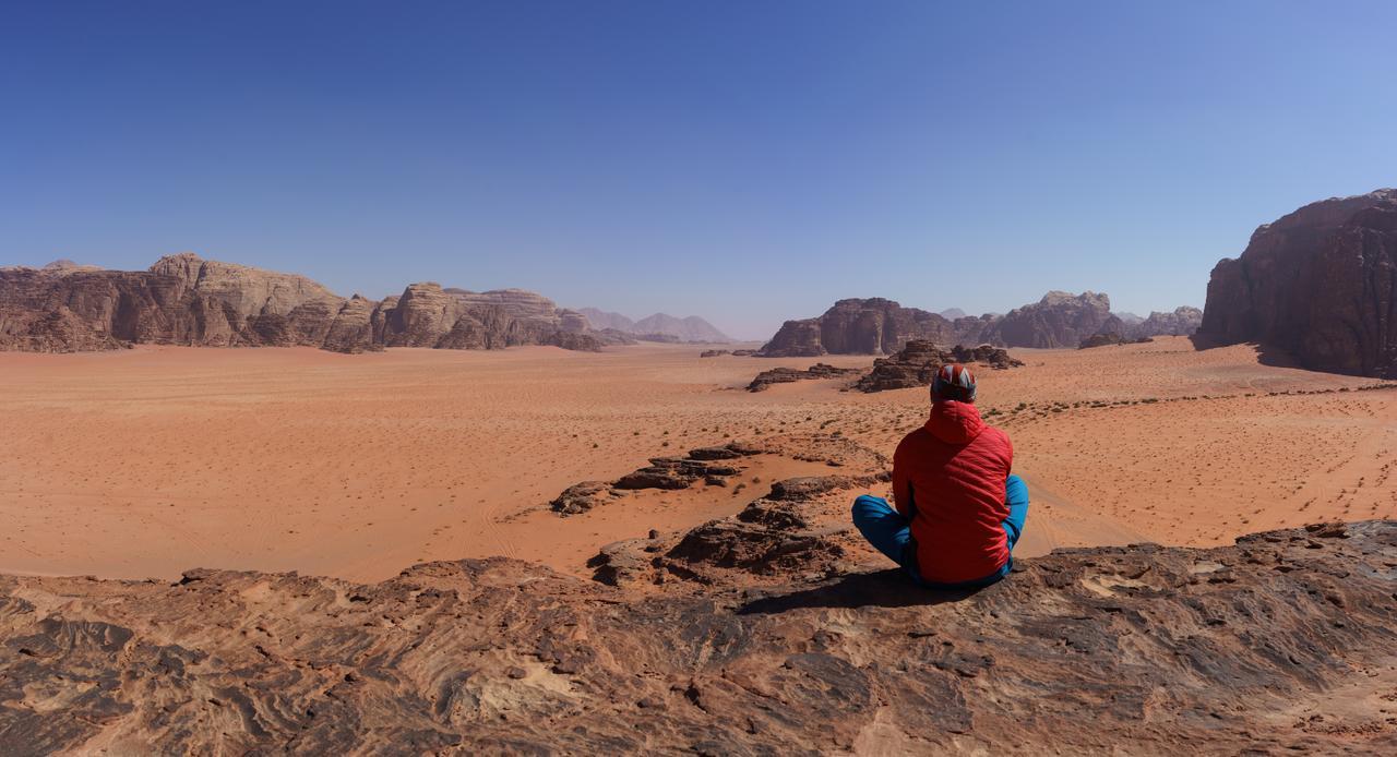 Wadi Rum Quiet Village Camp Bagian luar foto