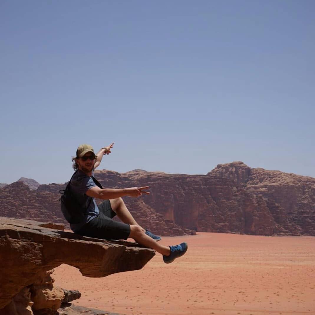 Wadi Rum Quiet Village Camp Bagian luar foto